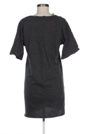 Рокля H&M, Размер S, Цвят Многоцветен, Цена 13,80 €