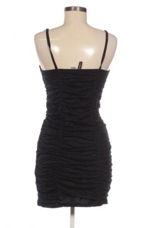 Рокля H&M Divided, Размер M, Цвят Черен, Цена 20,00 €