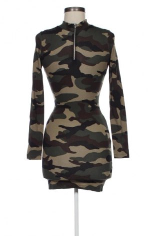 Kleid H&M Divided, Größe XS, Farbe Mehrfarbig, Preis € 5,99