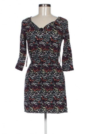 Рокля H&M Divided, Размер S, Цвят Многоцветен, Цена 9,20 €