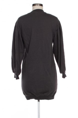 Рокля H&M Divided, Размер XS, Цвят Сив, Цена 10,95 €