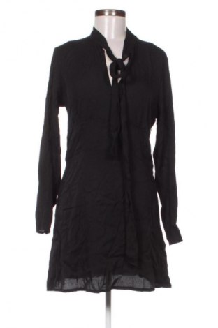 Sukienka Hugo Boss, Rozmiar L, Kolor Czarny, Cena 392,99 zł