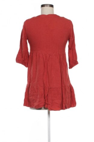 Rochie LC Waikiki, Mărime XS, Culoare Roșu, Preț 78,20 Lei