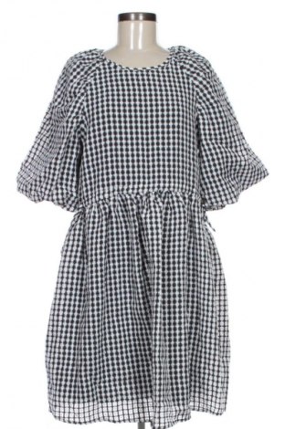 Kleid Love Copenhagen, Größe M, Farbe Mehrfarbig, Preis € 24,99