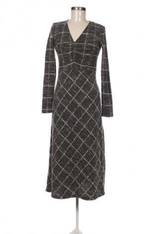 Рокля Mango, Размер M, Цвят Многоцветен, Цена 7,66 €