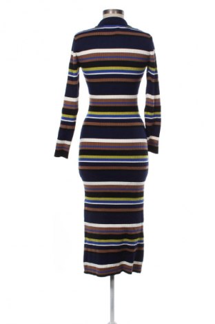 Рокля Munthe, Размер S, Цвят Многоцветен, Цена 37,32 €