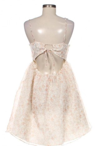 Рокля NA-KD, Размер M, Цвят Многоцветен, Цена 10,55 €