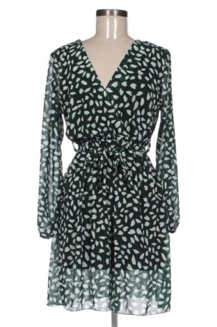 Rochie NEW COLLECTION, Mărime M, Culoare Multicolor, Preț 91,99 Lei