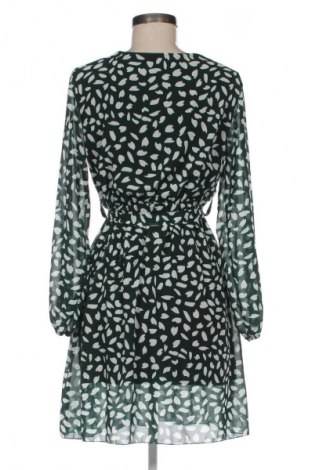 Rochie NEW COLLECTION, Mărime M, Culoare Multicolor, Preț 91,99 Lei