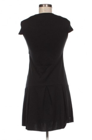 Rochie Pinko, Mărime M, Culoare Negru, Preț 100,99 Lei