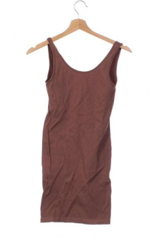 Рокля Pull&Bear, Размер XS, Цвят Кафяв, Цена 11,43 €