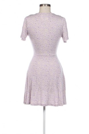 Рокля Pull&Bear, Размер S, Цвят Многоцветен, Цена 12,27 €