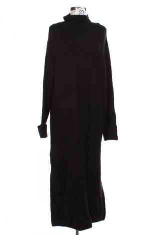 Šaty  Rainbow, Velikost XL, Barva Černá, Cena  599,00 Kč