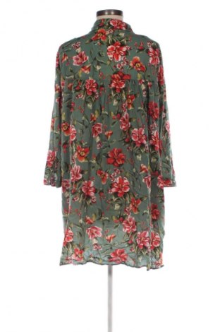 Šaty  Reserved, Velikost L, Barva Vícebarevné, Cena  309,00 Kč