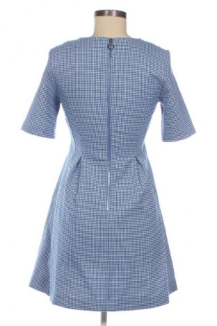 Рокля Reserved, Размер XS, Цвят Многоцветен, Цена 14,31 €