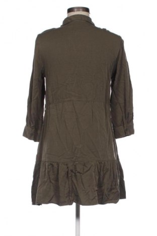Šaty  Reserved, Veľkosť M, Farba Zelená, Cena  3,95 €