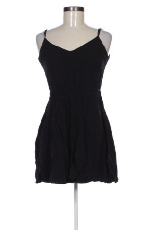 Šaty  Review, Veľkosť S, Farba Čierna, Cena  22,95 €
