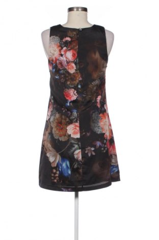 Sukienka Rinascimento, Rozmiar L, Kolor Kolorowy, Cena 128,99 zł