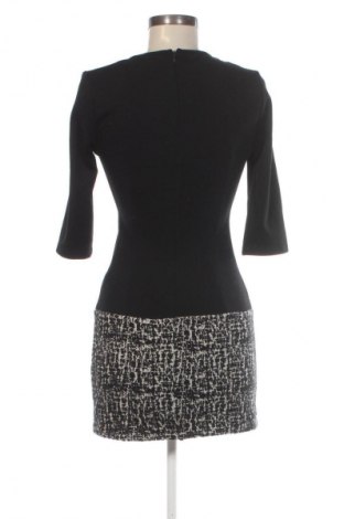 Šaty  Rinascimento, Velikost S, Barva Vícebarevné, Cena  329,00 Kč