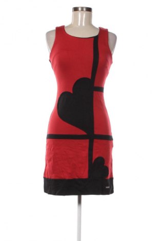 Šaty  Rinascimento, Velikost S, Barva Vícebarevné, Cena  719,00 Kč