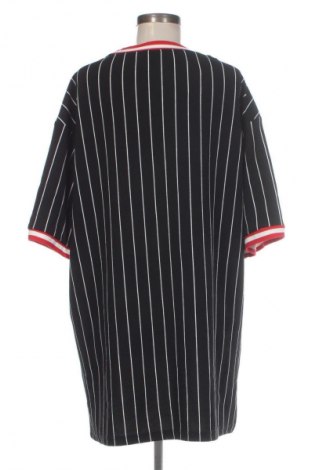 Рокля SHEIN, Размер M, Цвят Многоцветен, Цена 3,06 €