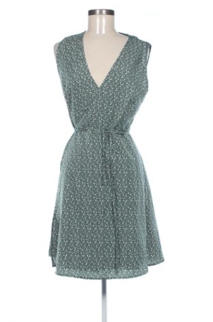 Рокля SHEIN, Размер M, Цвят Многоцветен, Цена 15,88 €