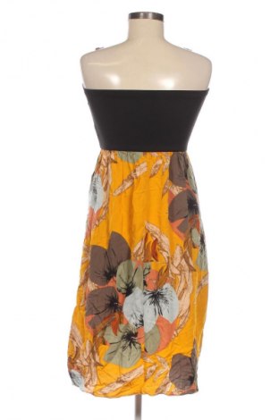 Рокля SHEIN, Размер S, Цвят Многоцветен, Цена 18,40 €