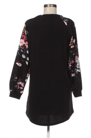 Рокля SHEIN, Размер S, Цвят Многоцветен, Цена 4,60 €