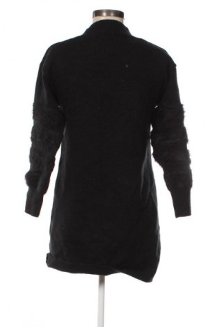 Рокля SHEIN, Размер S, Цвят Черен, Цена 8,18 €