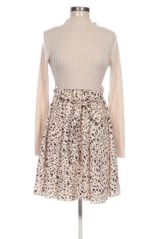 Рокля SHEIN, Размер S, Цвят Многоцветен, Цена 8,69 €