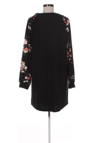 Рокля SHEIN, Размер M, Цвят Многоцветен, Цена 18,91 €