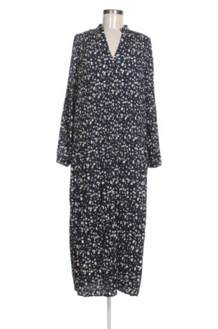 Рокля Selected Femme, Размер M, Цвят Многоцветен, Цена 21,98 €