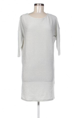 Kleid Silvian Heach, Größe XXS, Farbe Silber, Preis 2,99 €