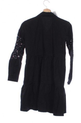 Рокля Sinsay, Размер XXS, Цвят Черен, Цена 15,00 €