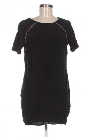 Kleid Sora, Größe M, Farbe Schwarz, Preis 8,99 €