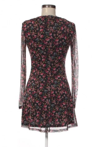 Šaty  Stradivarius, Velikost M, Barva Vícebarevné, Cena  169,00 Kč