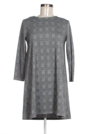 Rochie Stradivarius, Mărime S, Culoare Multicolor, Preț 104,99 Lei