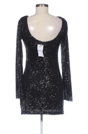 Kleid Stradivarius, Größe M, Farbe Schwarz, Preis 18,99 €