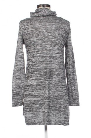 Šaty  Stradivarius, Veľkosť M, Farba Viacfarebná, Cena  2,95 €