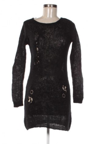 Рокля TWINSET, Размер M, Цвят Черен, Цена 39,36 €