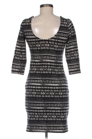 Šaty  Tally Weijl, Velikost S, Barva Vícebarevné, Cena  319,00 Kč