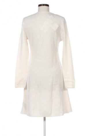 Ruha Tommy Hilfiger, Méret M, Szín Ekrü
, Ár 47 279 Ft