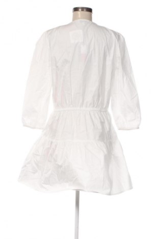 Рокля Tommy Jeans, Размер XL, Цвят Бял, Цена 27,60 €