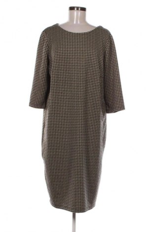 Рокля Triangle, Размер XXL, Цвят Многоцветен, Цена 26,07 €