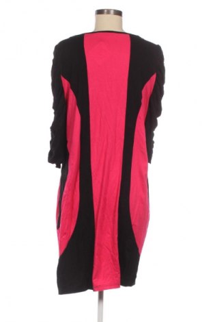 Рокля Twister, Размер M, Цвят Многоцветен, Цена 12,78 €