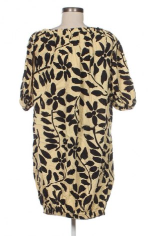 Kleid Unbranded, Größe M, Farbe Mehrfarbig, Preis € 20,00