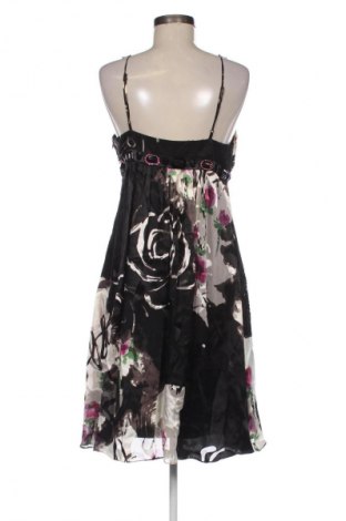 Šaty  Unbranded, Velikost M, Barva Vícebarevné, Cena  1 060,00 Kč