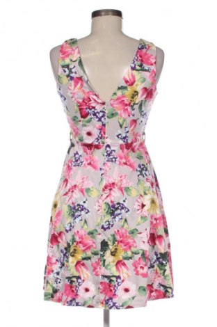Рокля Unbranded, Размер M, Цвят Многоцветен, Цена 15,13 €