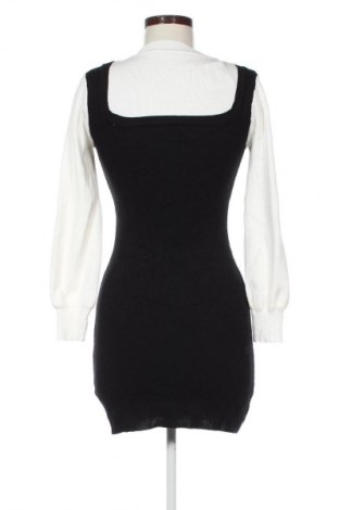 Рокля Unbranded, Размер M, Цвят Многоцветен, Цена 11,75 €