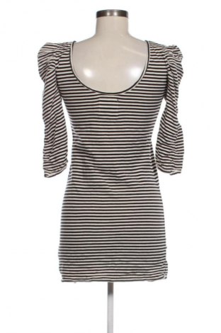 Рокля Unbranded, Размер M, Цвят Многоцветен, Цена 8,13 €